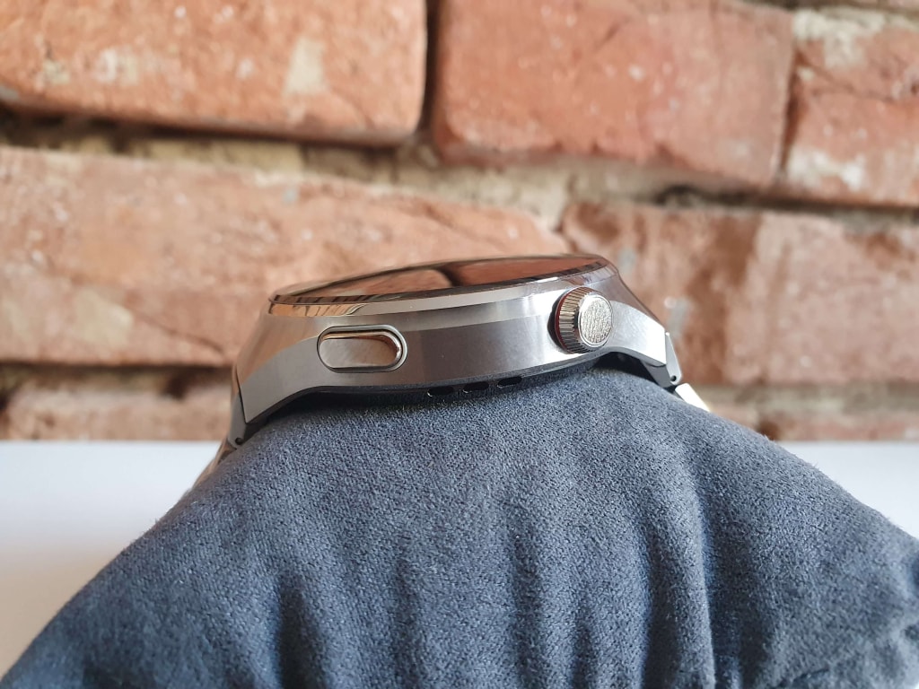 Tytanowa obudowa budzi respekt