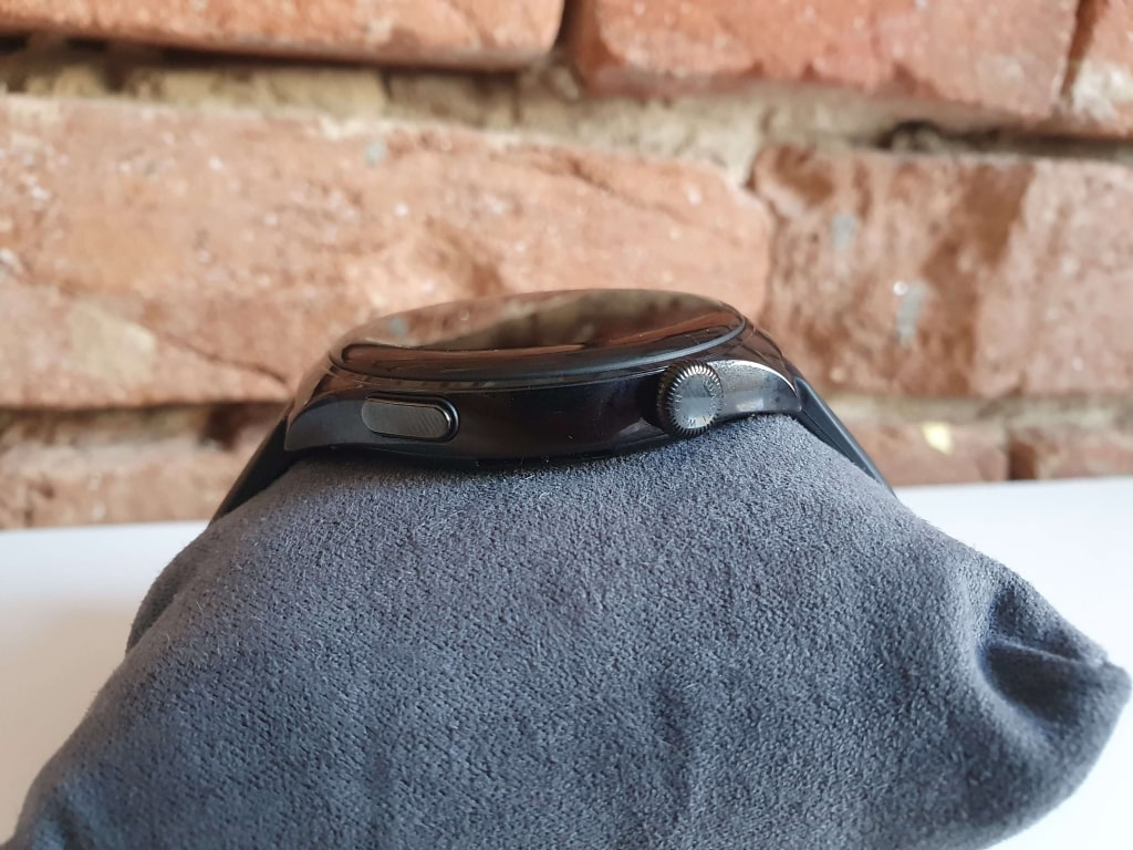 Korona i przycisk dominują w większości zegarków Huawei