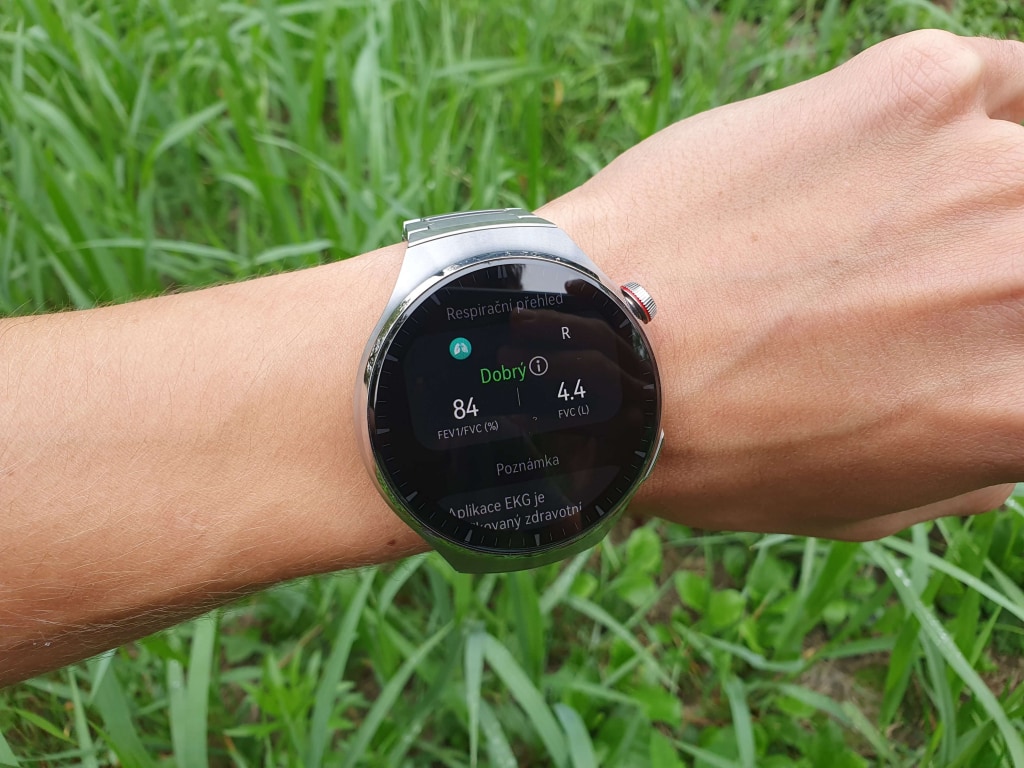 Zdrowie płuc jest analizowane za pomocą mikrofonu