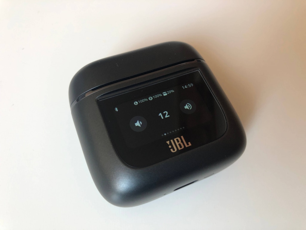 Etui oferuje głównie podstawowe ustawienia