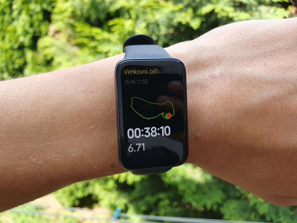 Wersje Pro rejestrują trasę bez połączenia ze smartfonem