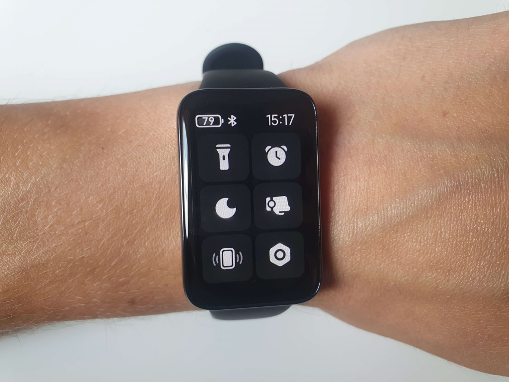 Szybkie menu zapewnia podstawowe ustawienia