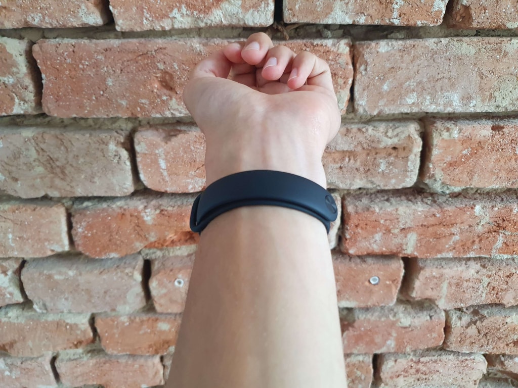 Zapięcie bransolety jest takie samo jak w poprzedniej generacji