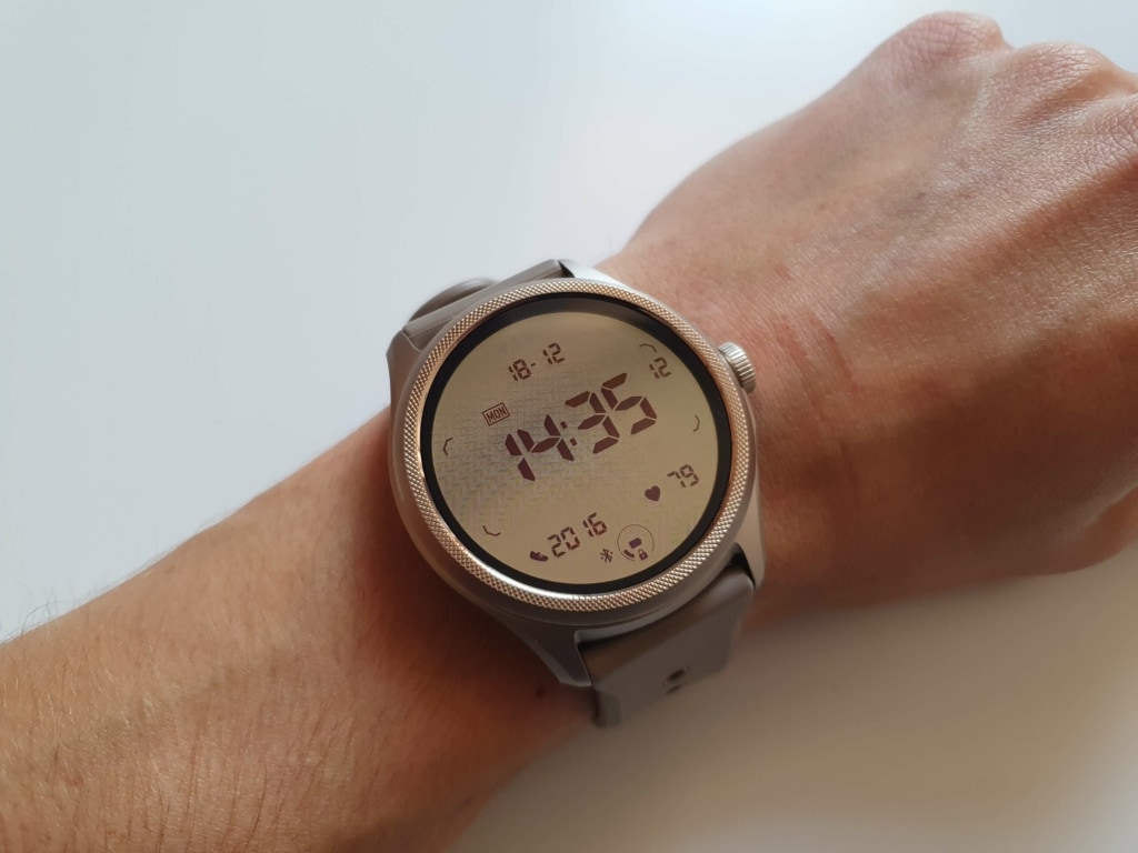 Kolor podświetlenia można dowolnie zmieniać