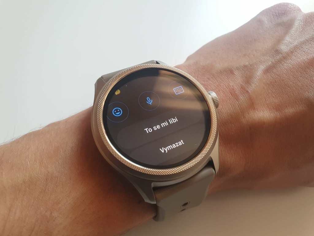 Masz kilka sposobów odpowiadania na wiadomości