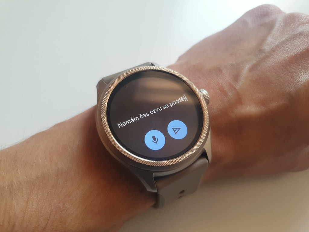 Zamiana mowy na tekst działa płynnie