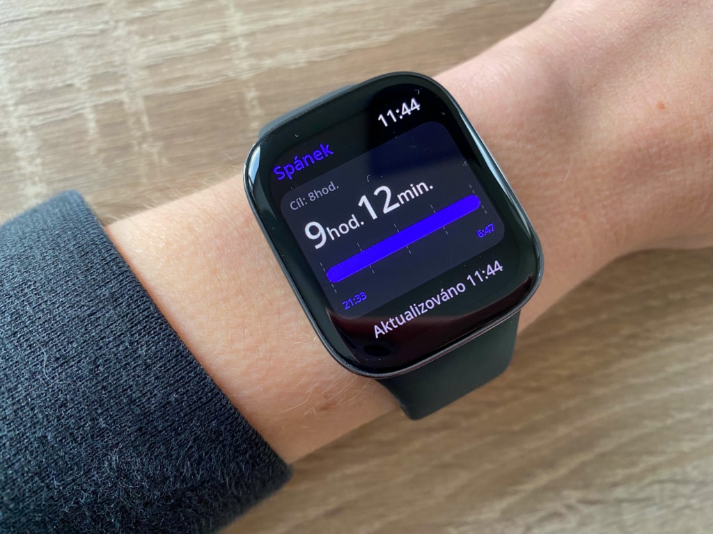 Zegarek obsługuje monitorowanie snu