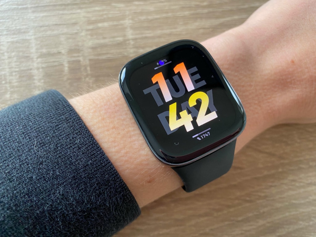 Wygląda elegancko na nadgarstku