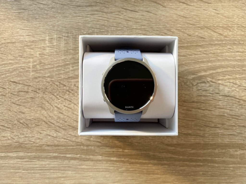 Opakowanie inteligentnego zegarka