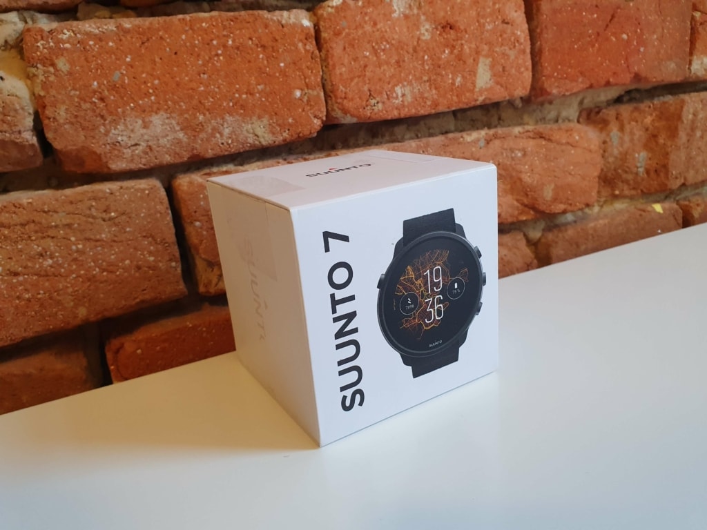 Opakowanie zegarka informuje o jego podstawowych cechach