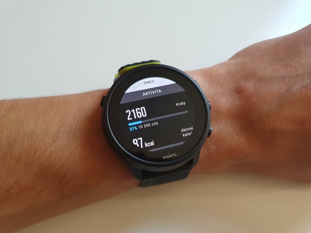 W zegarku można ręcznie definiować dzienne cele