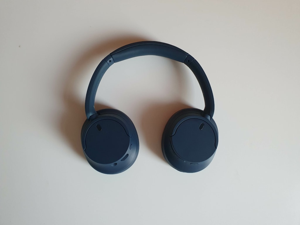 Dominującym materiałem jest plastik