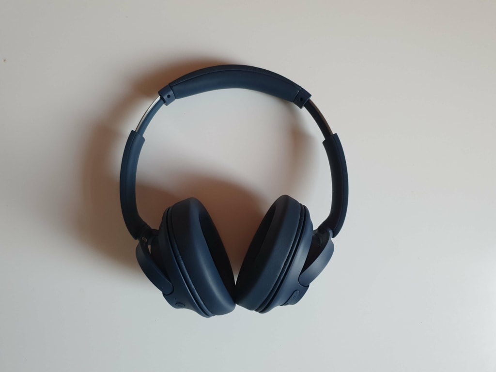 Nauszniki są miękkie, oddychające i dość grube