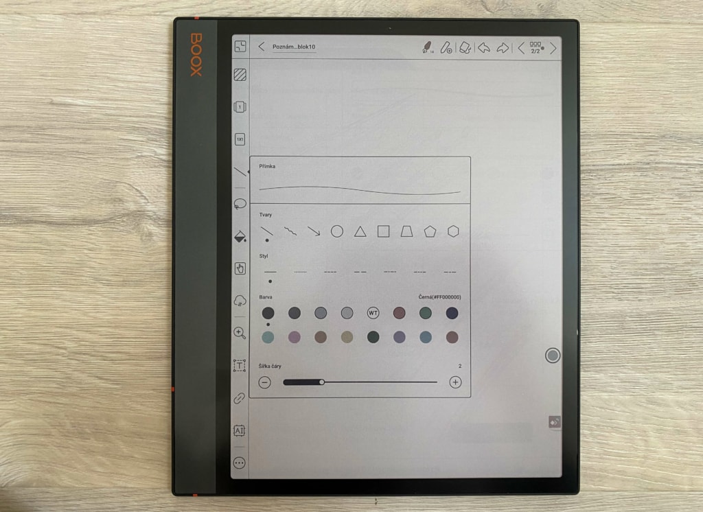 Różne kształty i style linii