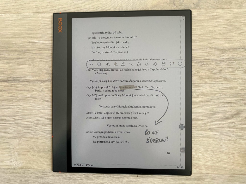 Na dokumencie można zapisywać własne notatki