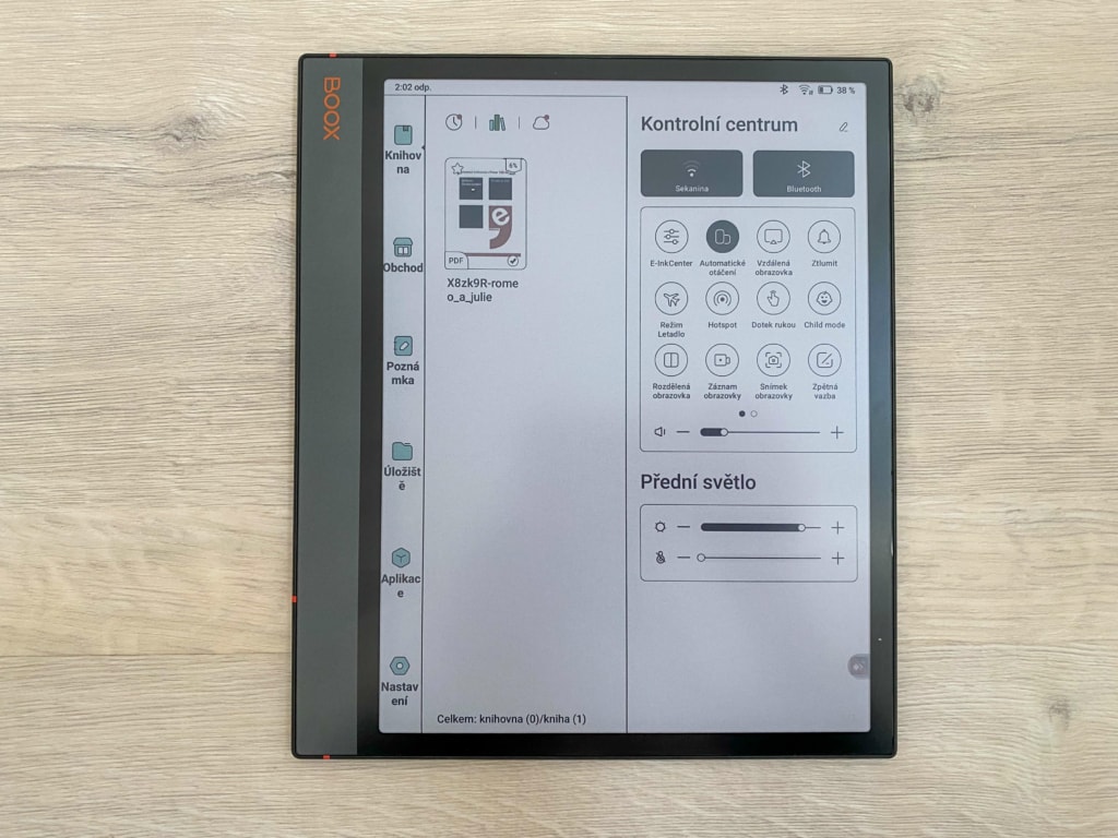 Podświetlenie zimnym światłem