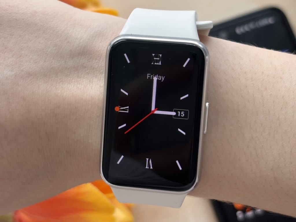 Można je zmienić w aplikacji Galaxy Wearable