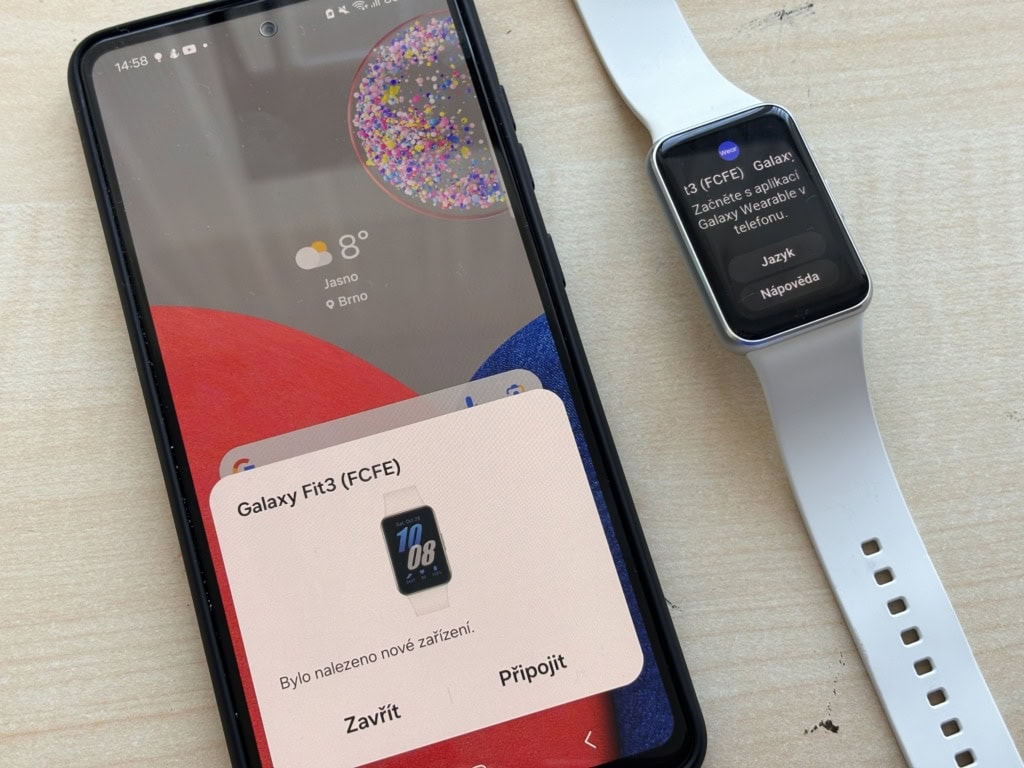 Telefon bez problemu wykrywa zegarek