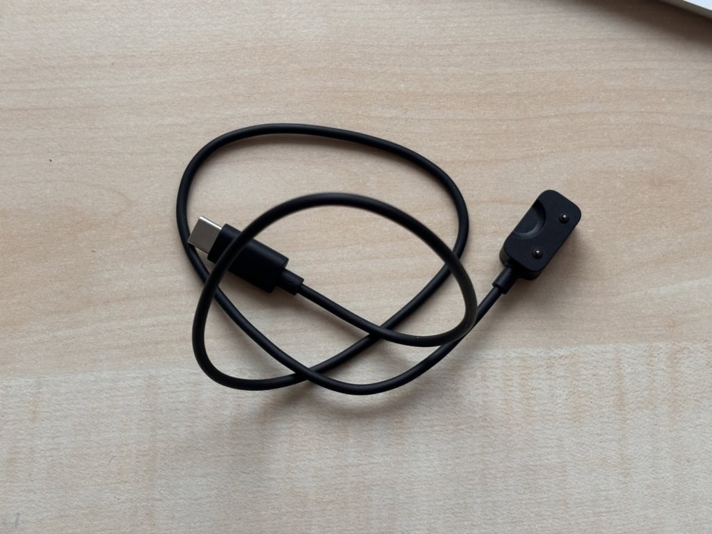 Kabel zasilający z magnetycznym zakończeniem
