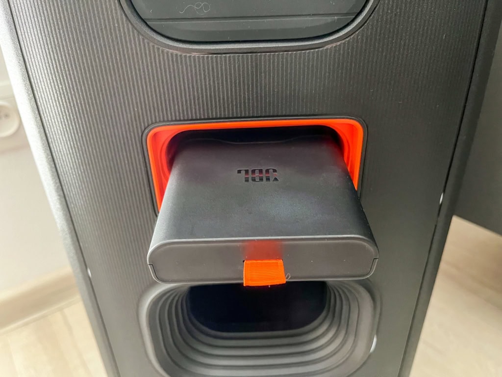 Wystarczy wysunąć baterię