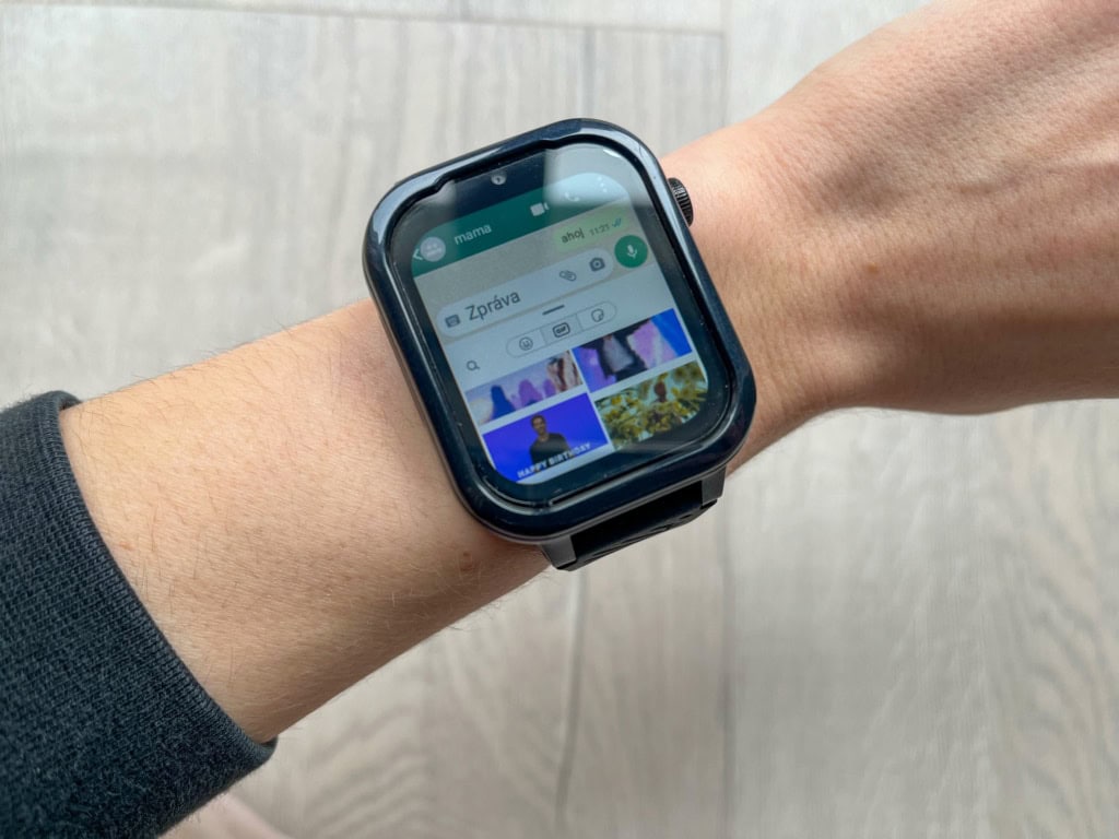 Możliwość wysyłania gifów