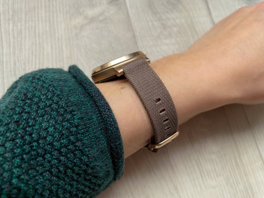 Cienki pasek wygląda elegancko