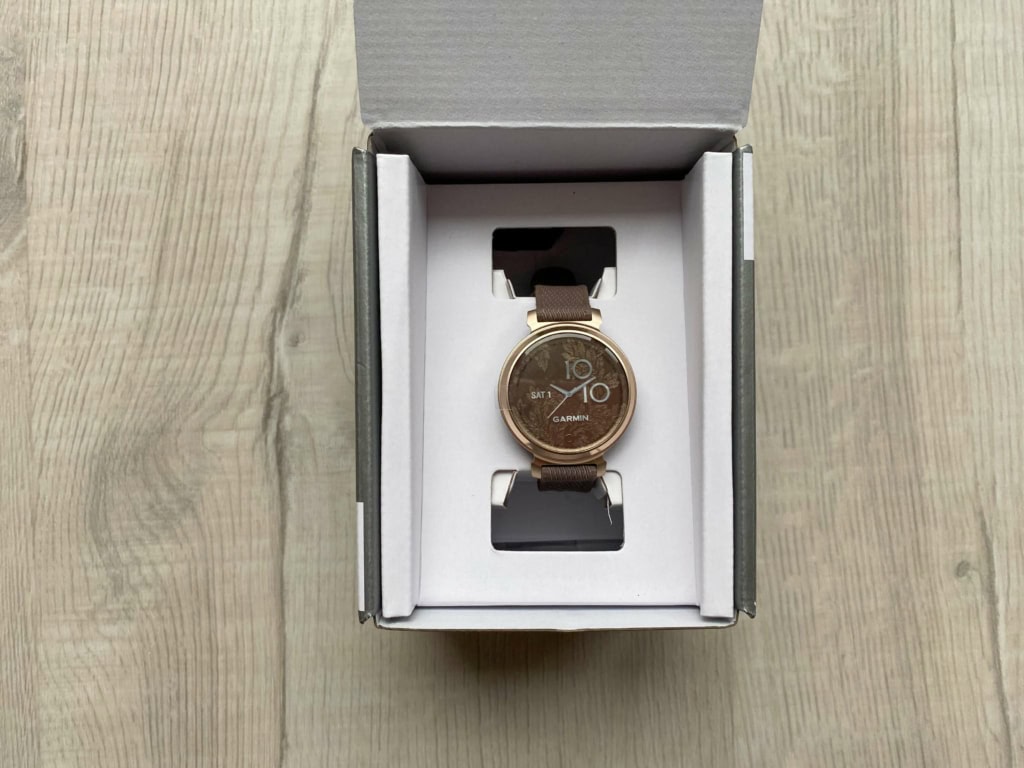 Opakowanie po otwarciu pudełka