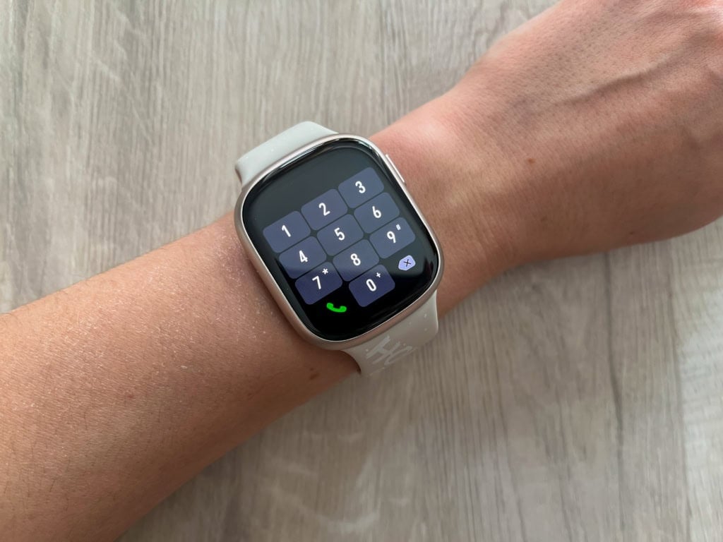 Możesz wybrać połączenie bezpośrednio z zegarka