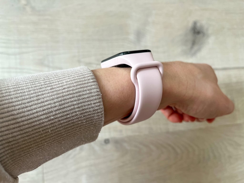 Opaskę można dopasować do własnych potrzeb