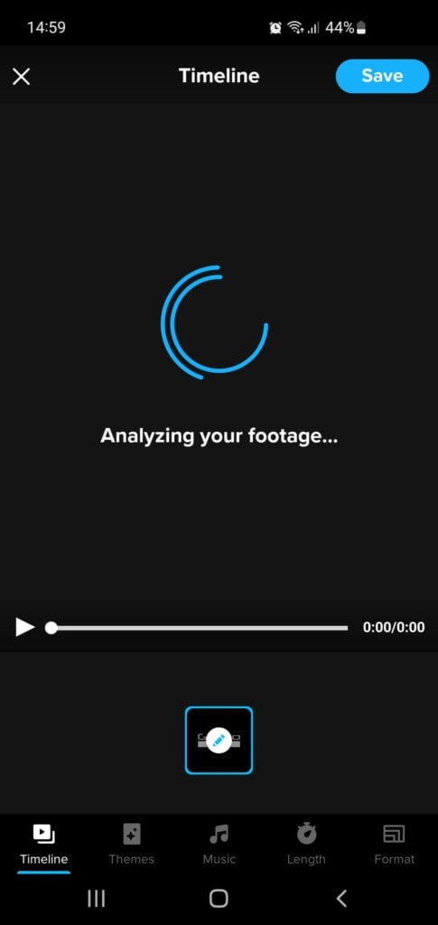 Wybrane nagrania i migawki są najpierw analizowane przez aplikację