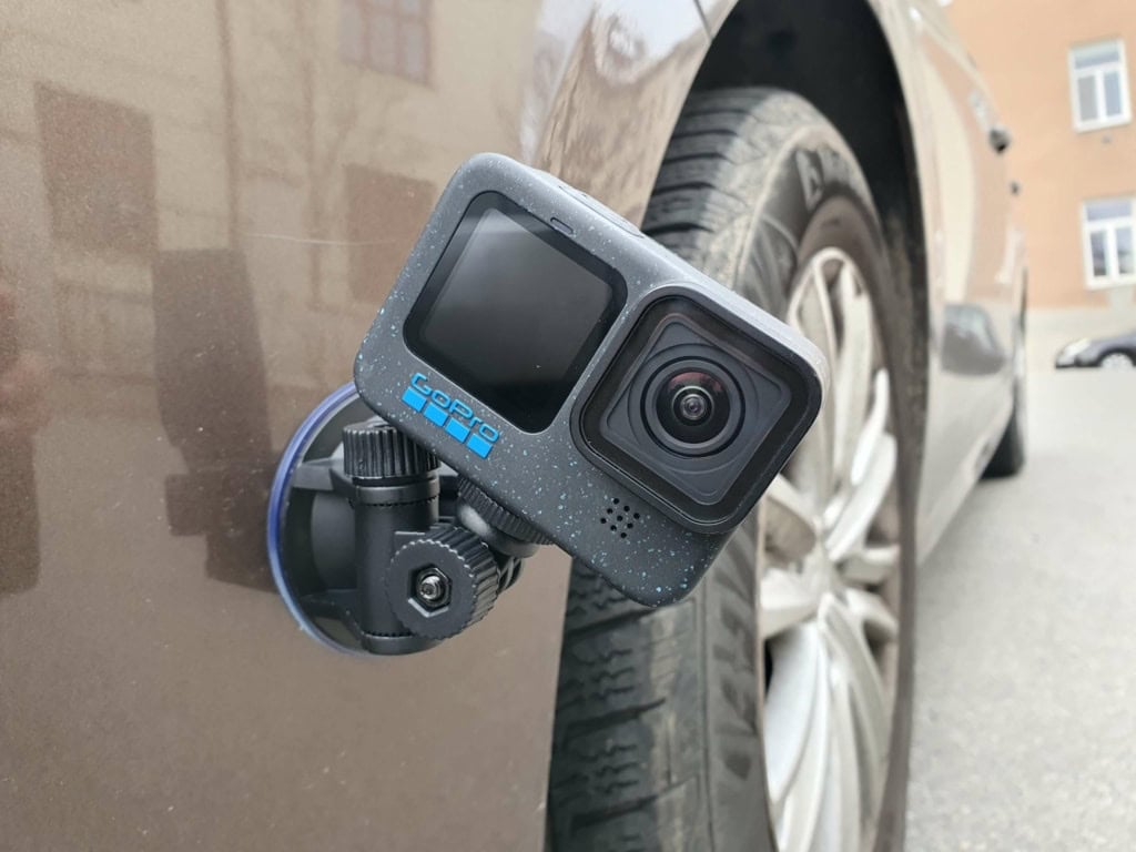 Nagrywanie w trybie Horizon Lock jest mile widziane podczas umieszczania kamery na nierównych powierzchniach