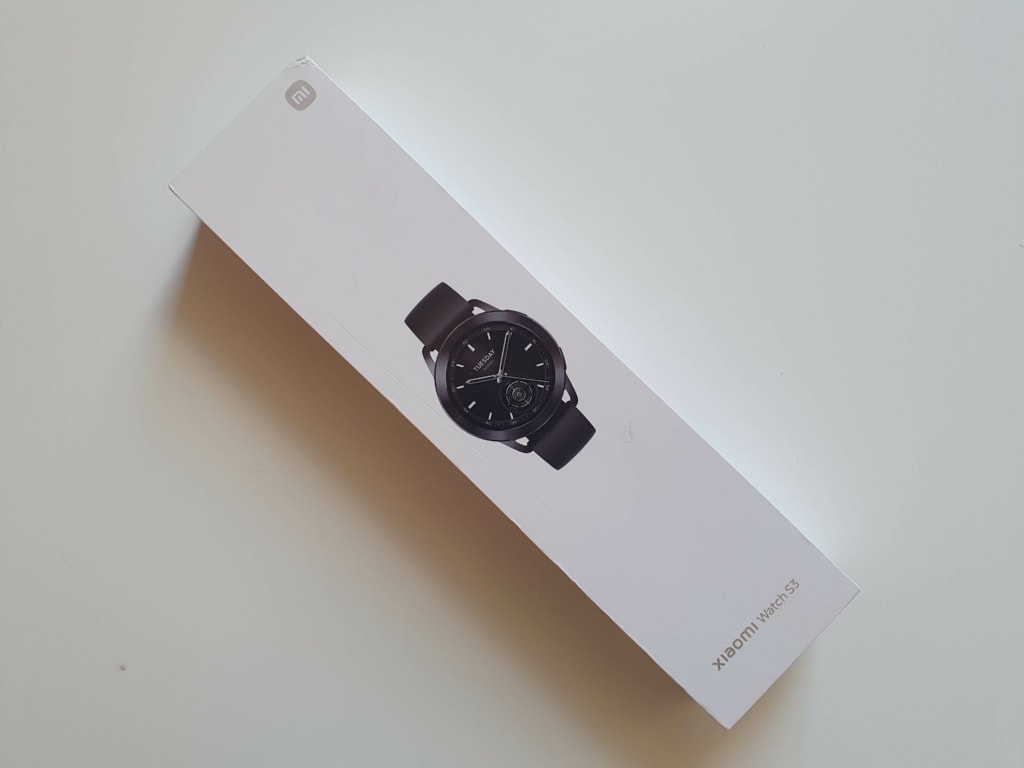 Pudełko wygląda minimalistycznie