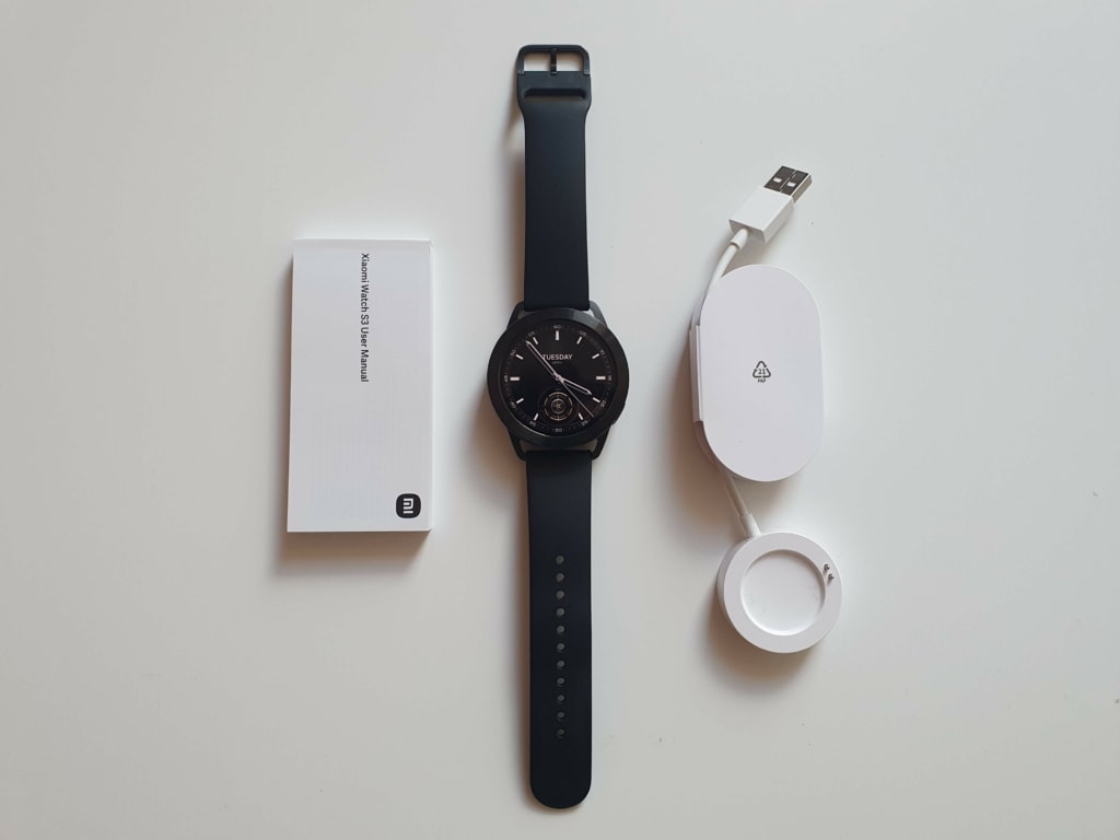 W opakowaniu dostępne są podstawowe akcesoria