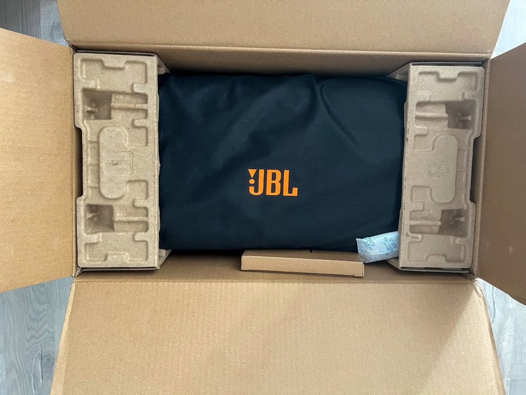 Wewnątrz wszystko jest dobrze zabezpieczone