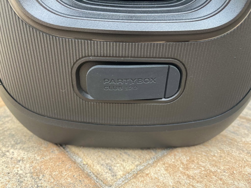 Osłona złącza zasilania