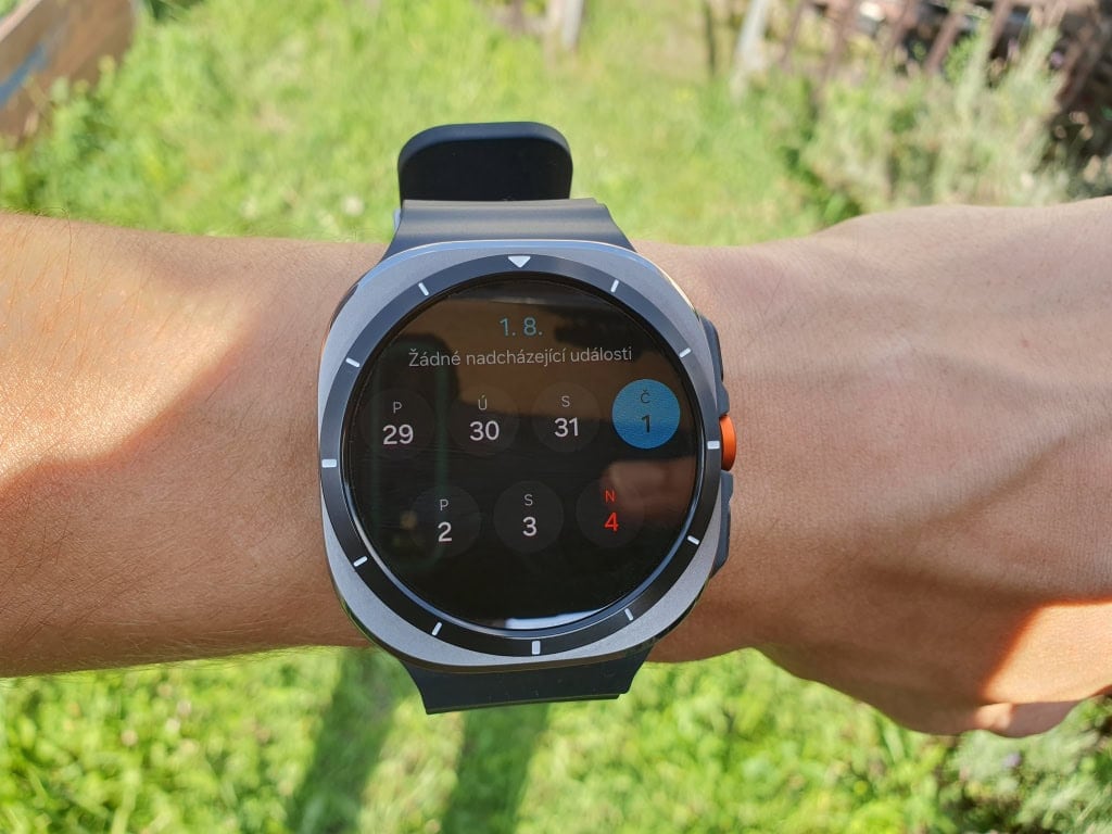 Kalendarz jest zsynchronizowany z telefonem