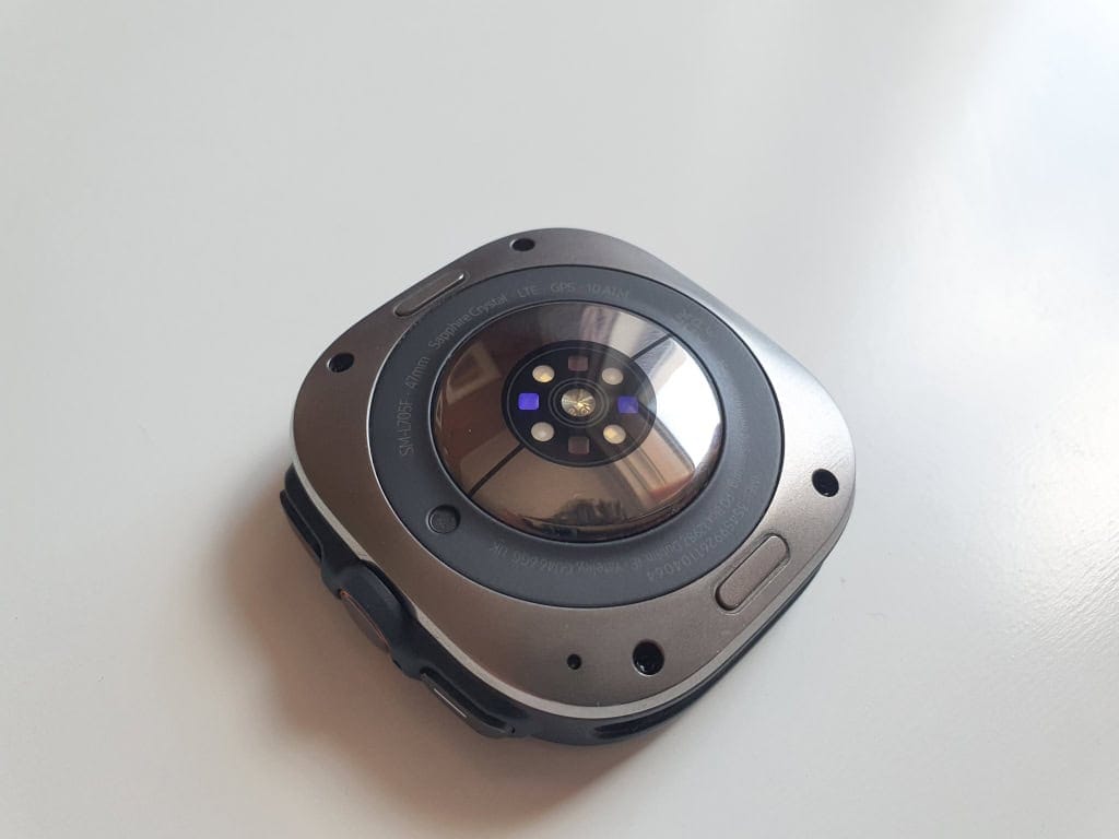 Obszar czujnika jest odsłonięty