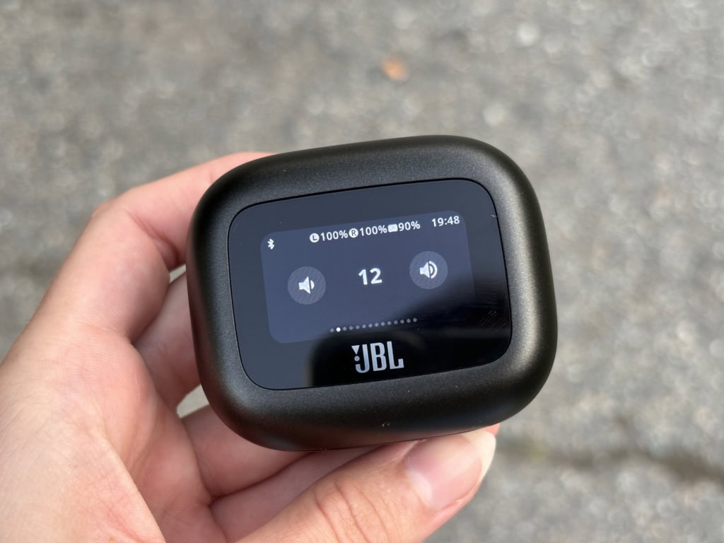 Podstawowe funkcje, takie jak zmiana głośności