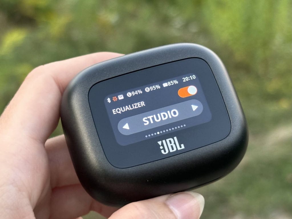 Dźwięk z dowolnego źródła będzie kierowany przez ekran dotykowy