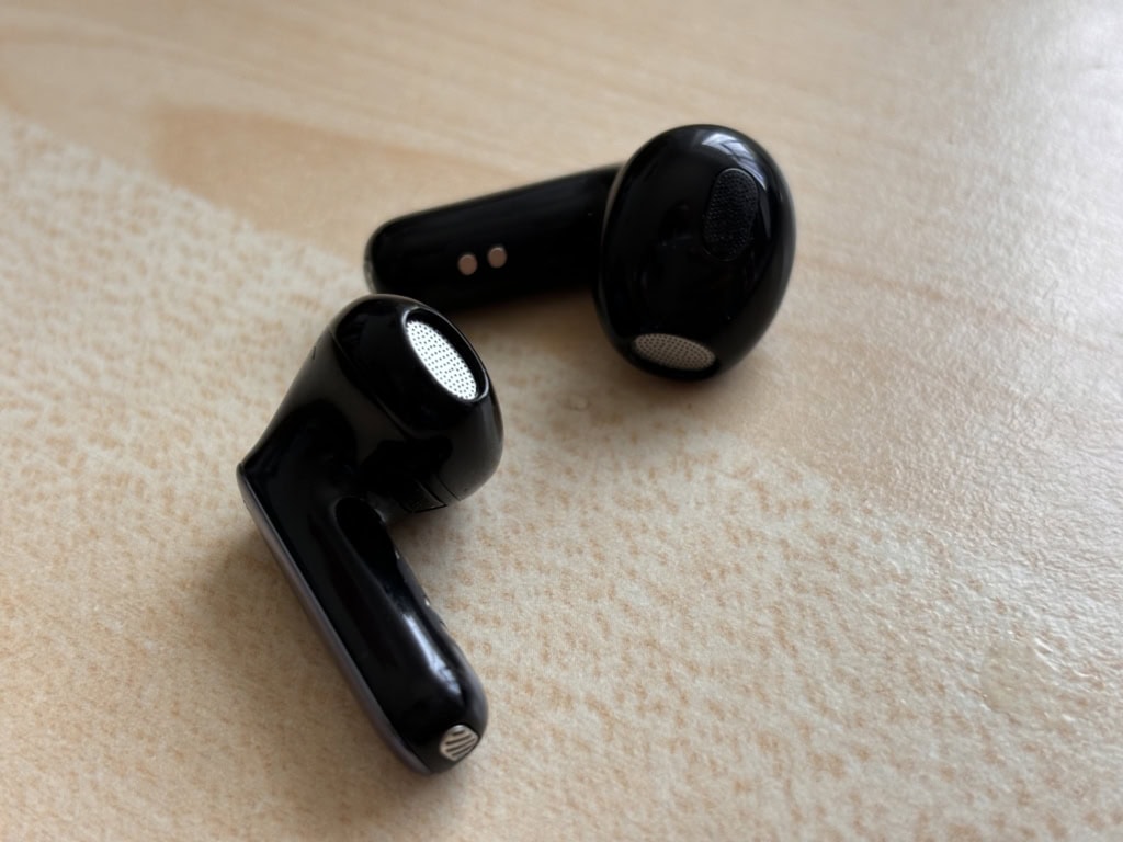 Słuchawki Peck zapewniają bardziej przewiewne uczucie w porównaniu do słuchawek dousznych