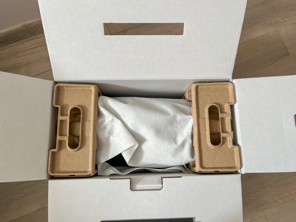 Wewnątrz wszystko jest starannie zapakowane