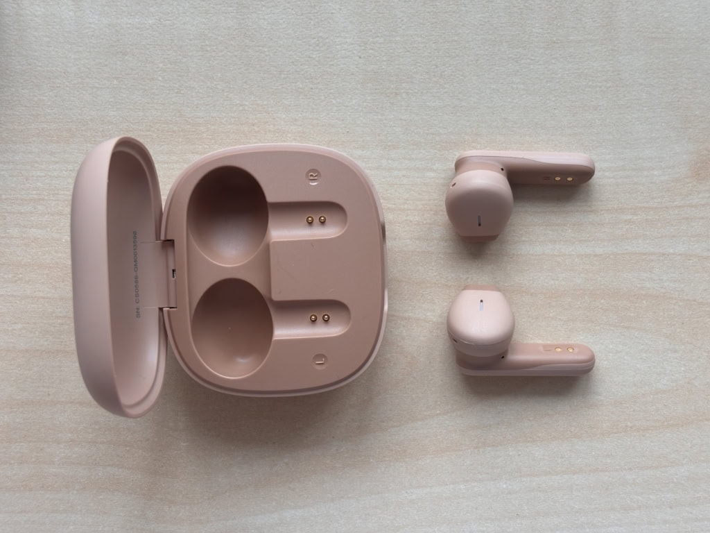 Poczujesz plastikową konstrukcję