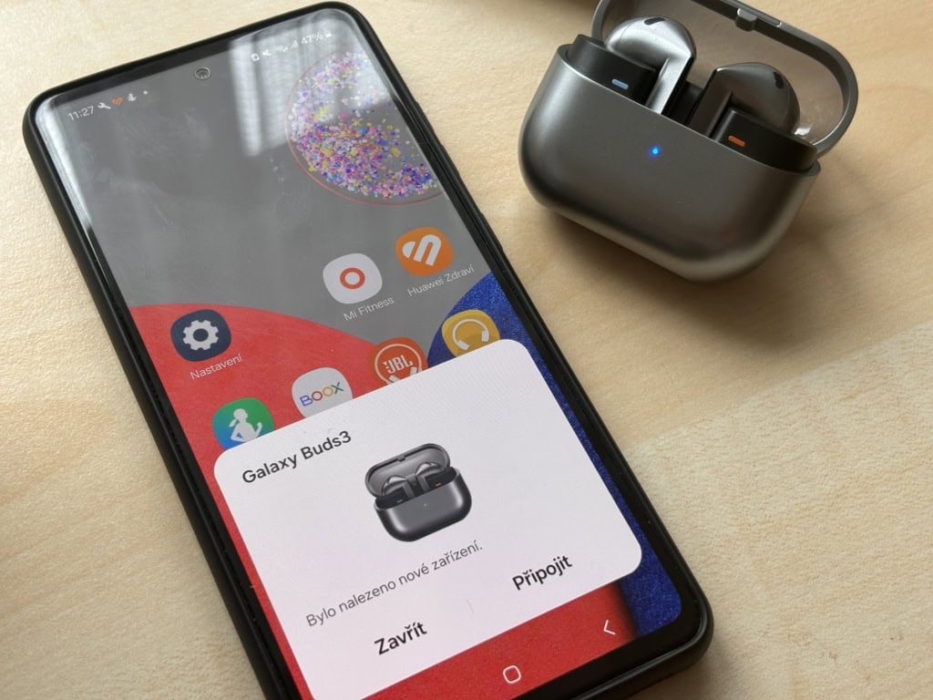 Słuchawki najlepiej współpracują z urządzeniami Samsung