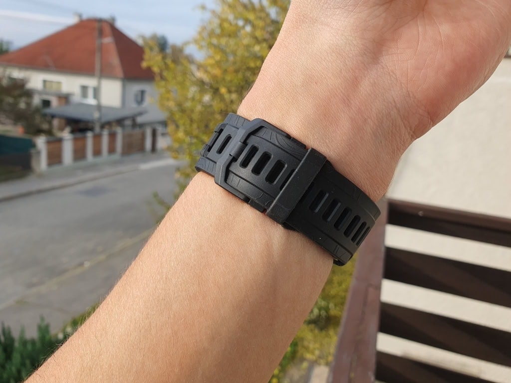 Zegarek trzymał się wygodnie