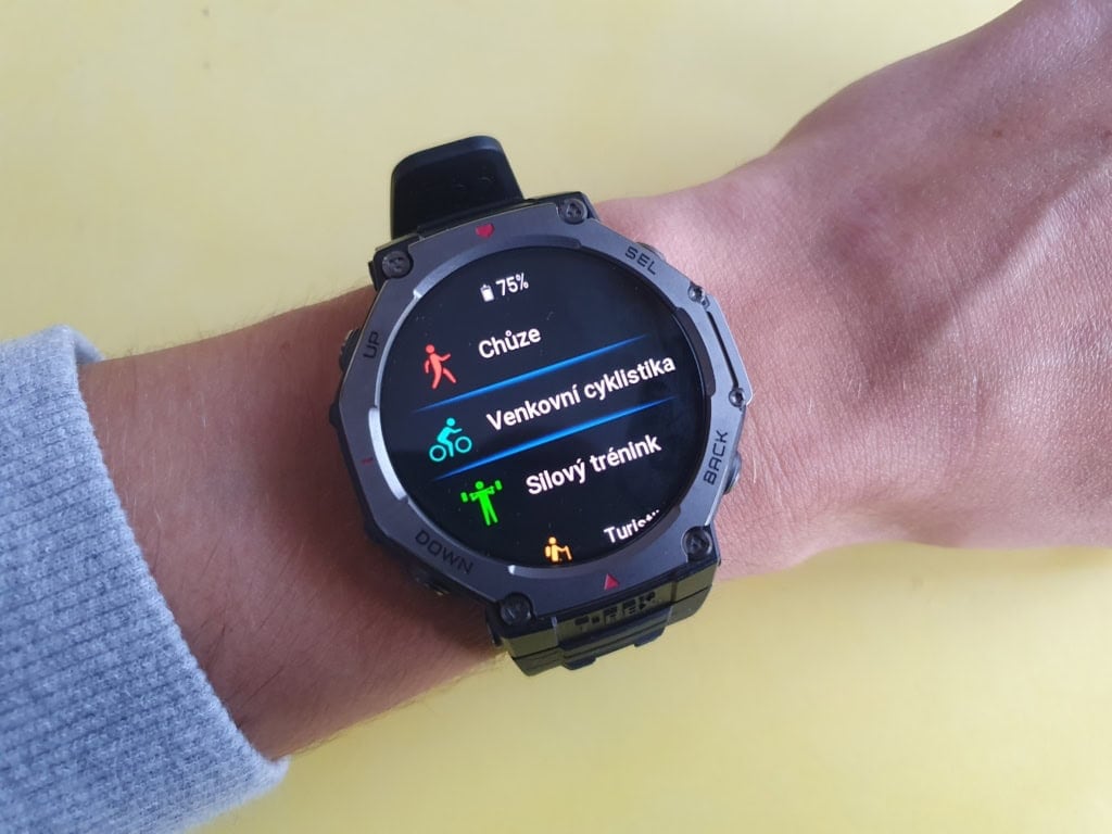 Zegarek obsługuje ponad 170 dyscyplin sportowych