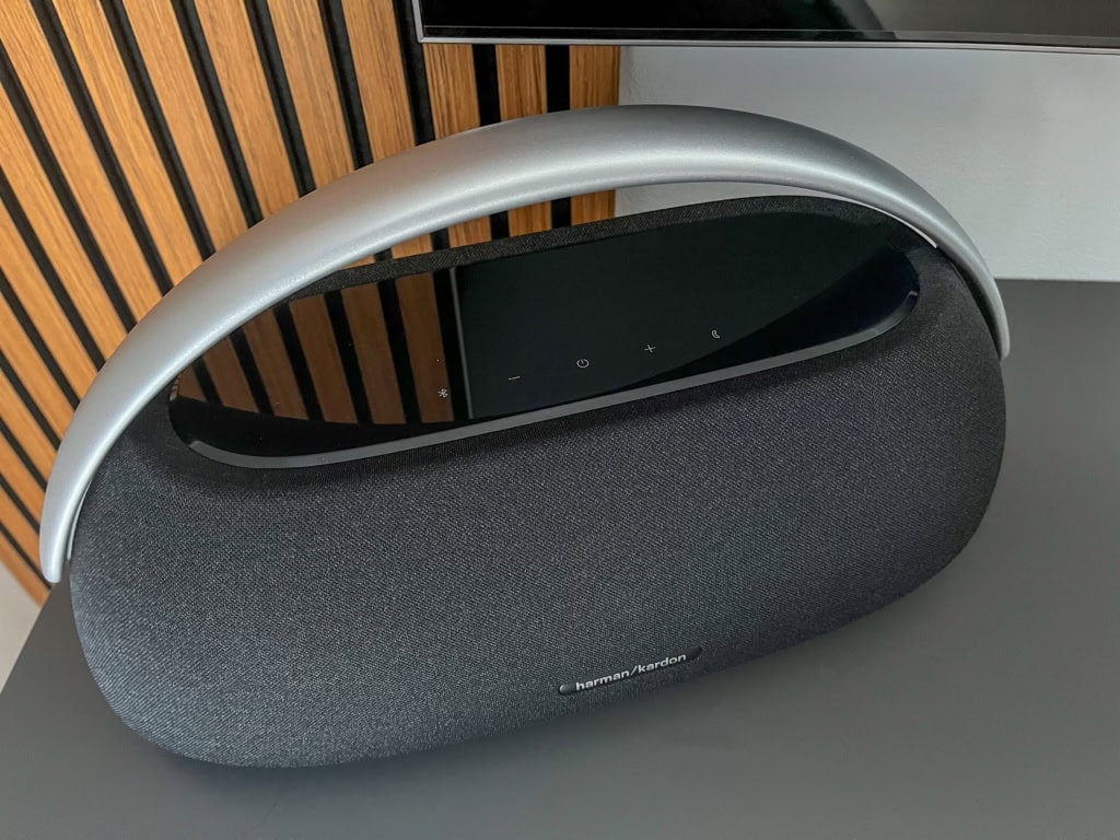 Posiada czytelny wyświetlacz