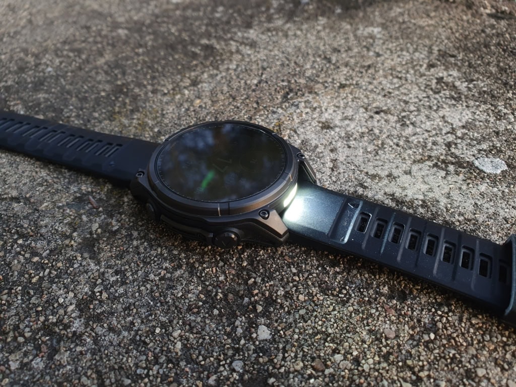 Latarka ma praktyczną lokalizację