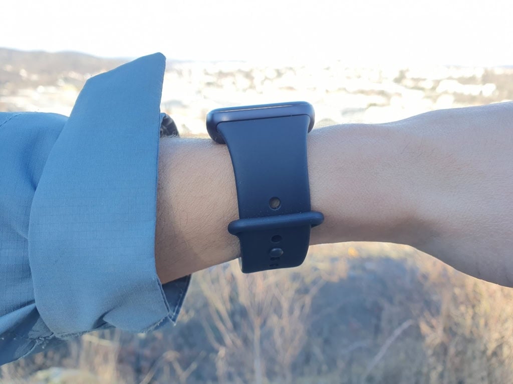 Pasek jest przeznaczony dla kobiet i mężczyzn