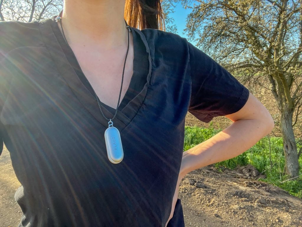 Można go nosić także jako naszyjnik