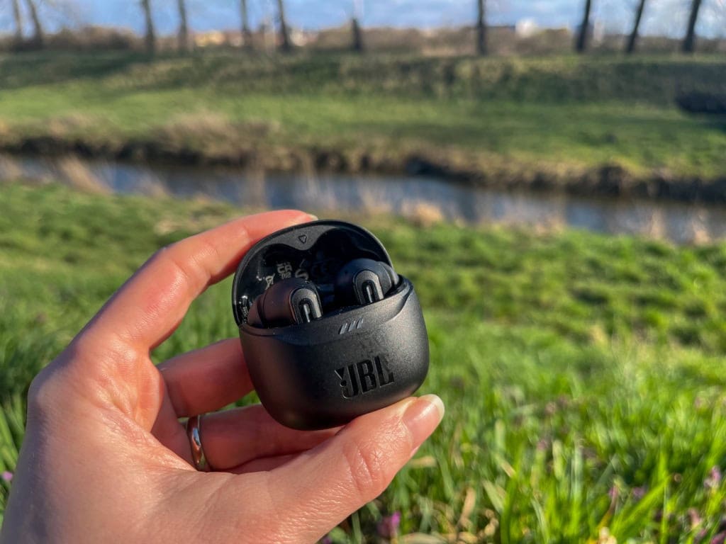 Słuchawki oferują pewną elastyczność